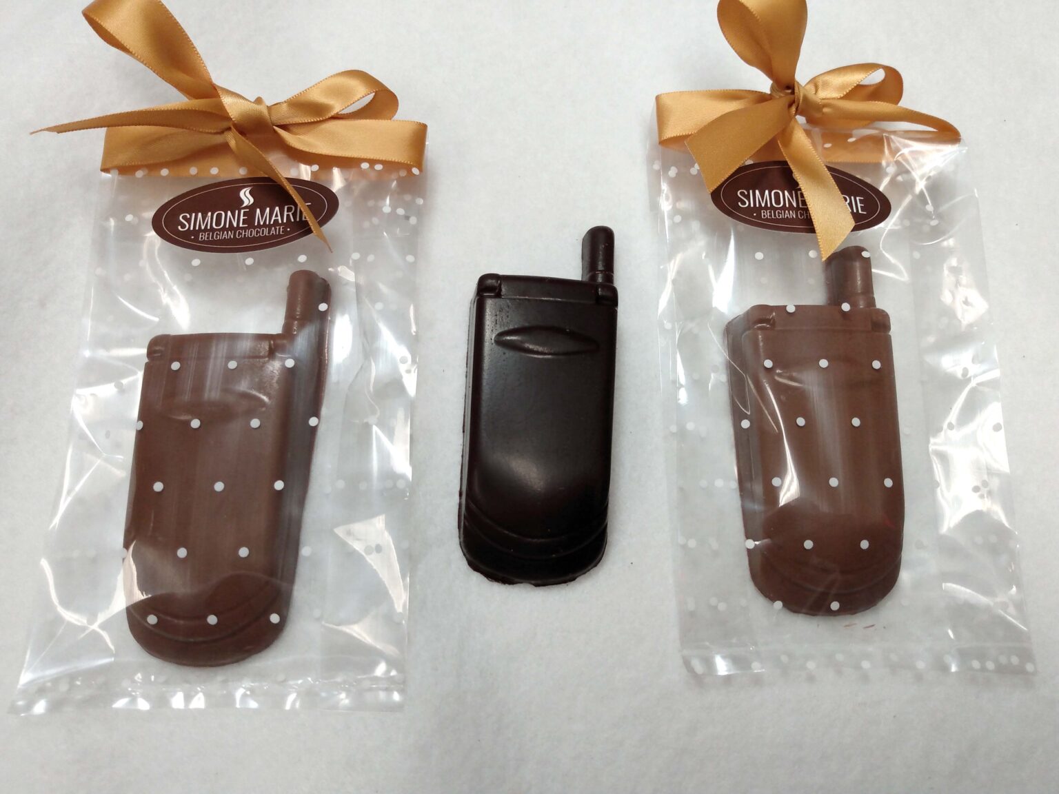 Belgian Chocolate Cell Phone – Toronto Belgian Chocolate Shop Simone Marie